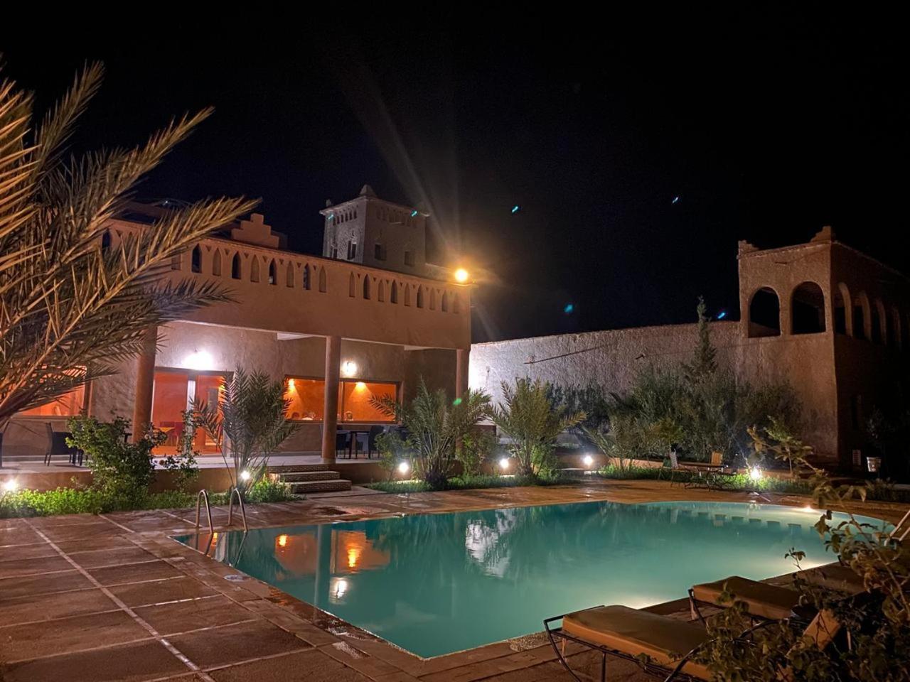 Auberge Famille Benmoro สกูรา ภายนอก รูปภาพ